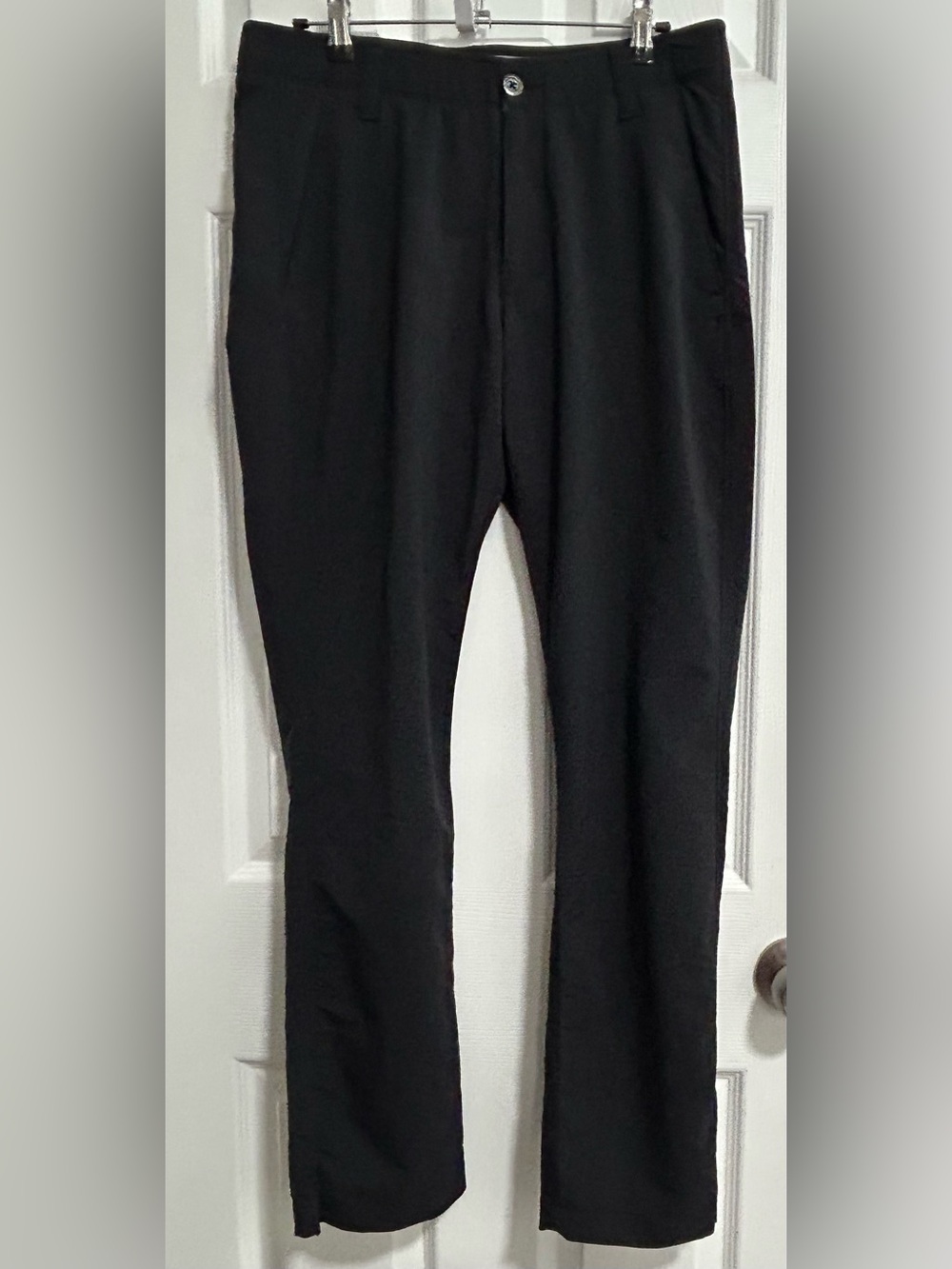 Under Armour Black Pants Size 32/32 Strech Fit
